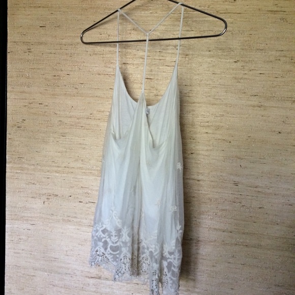 Sans Souci Lined Mesh Embroidered Tank Top - Picture 8 of 8